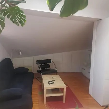 Loft Zemun Apartment